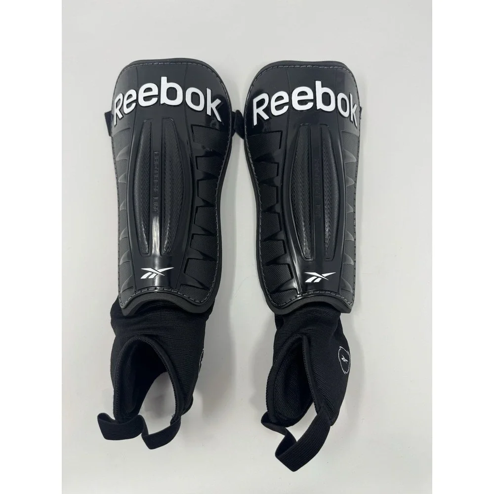 Reebok Men's Shinguards Size XL Black Integrity 500s Soccer